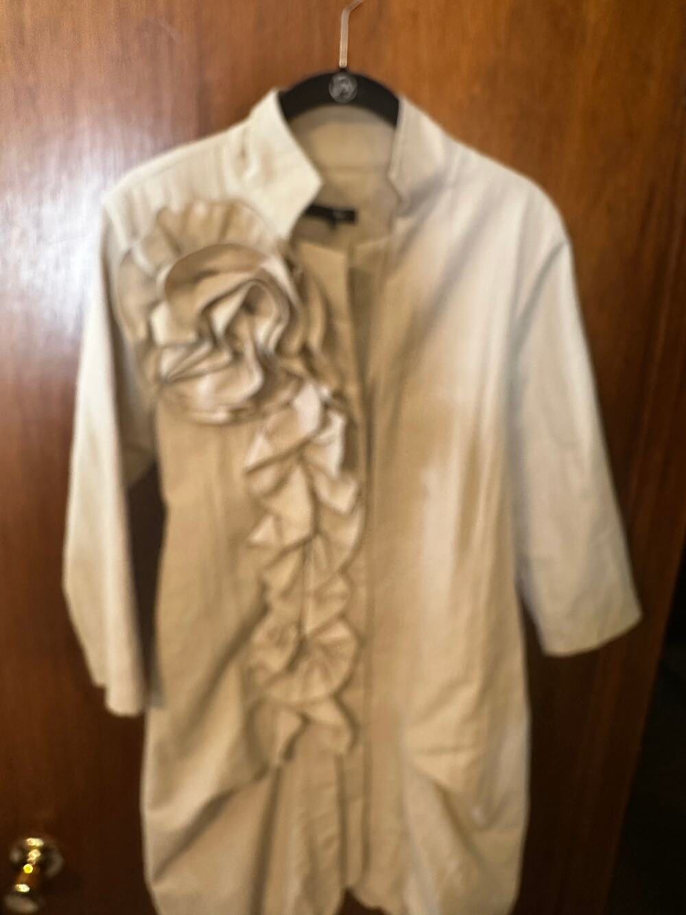 RYU ANTHROPOLOGIE BEIGE ROSETTE TRIM COAT DRESS; SIZE MED